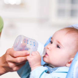 Quelle eau choisir pour son bébé ?