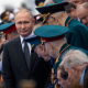 Siegestag in Russland – Wer fährt Putin in die Parade?