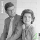 [LA POLITIQUE DE L'AMOUR] John et Jackie Kennedy : une histoire de littérature, d'opération et de décapotable